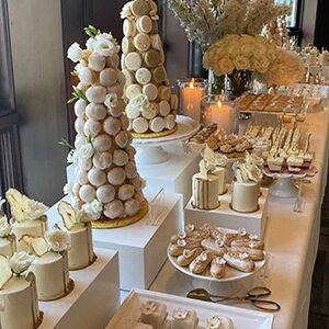 Buffet Risers, Cake Stands & Tiers and Bakery Display Cases
